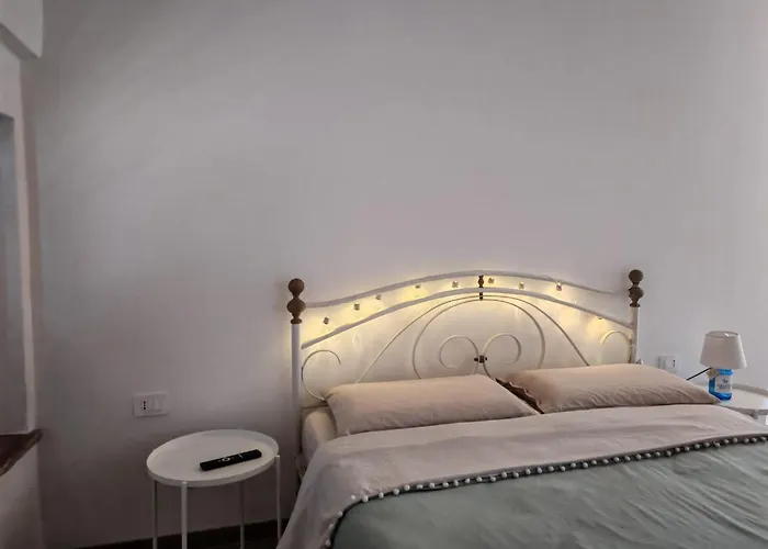 Guest house Ca Bianca 3*