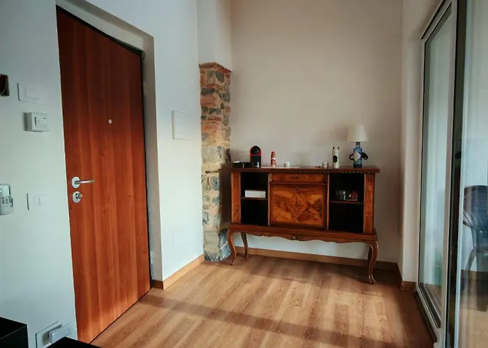 Ca Bianca 게스트하우스 에르바